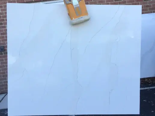 Quick Oro Quartz remnant, 55" x 45"