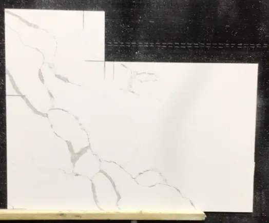 Quick Ravi Quartz remnant, 50" x 28"