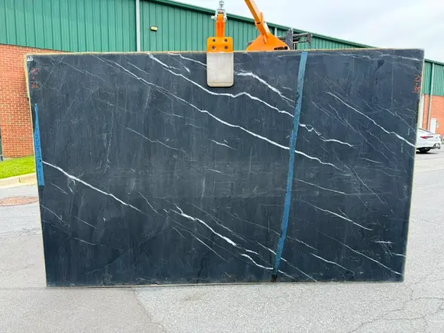 Noir Blanc Quartzite remnant, 72" x 72"