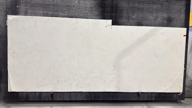 Quick Marma Quartz remnant, 139" x 49"
