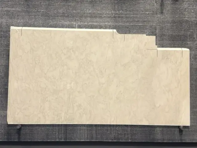 MSI Travataj Quartz remnant, 78" x 29"