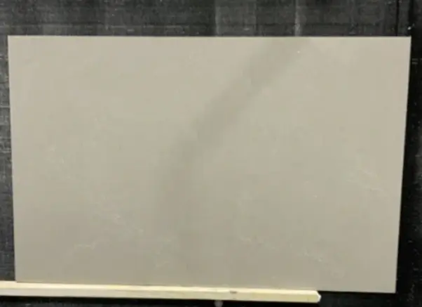 MSI Vena Carbona Quartz remnant, 64" x 32"