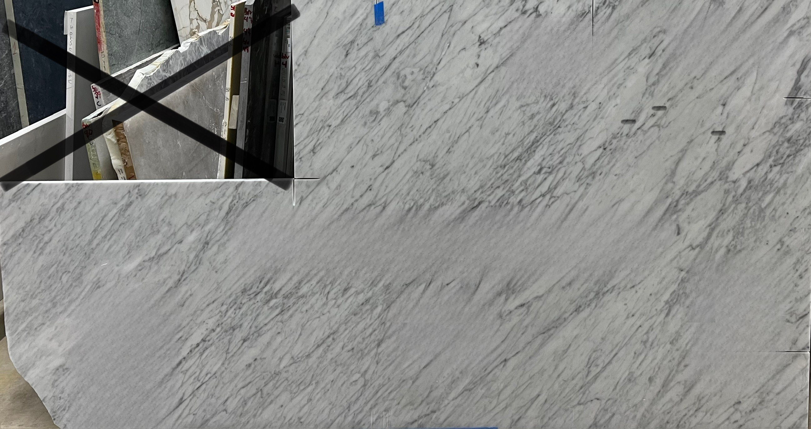 White Carrara, 70" x 41"
