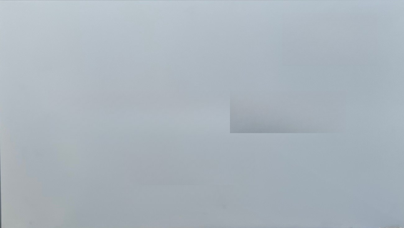 Arctic White, 65" x 36"