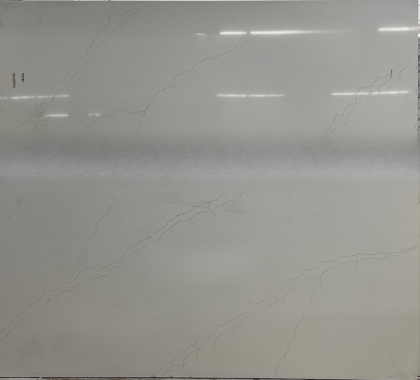 Calacatta Skyfall Quartz, 78" x 70"