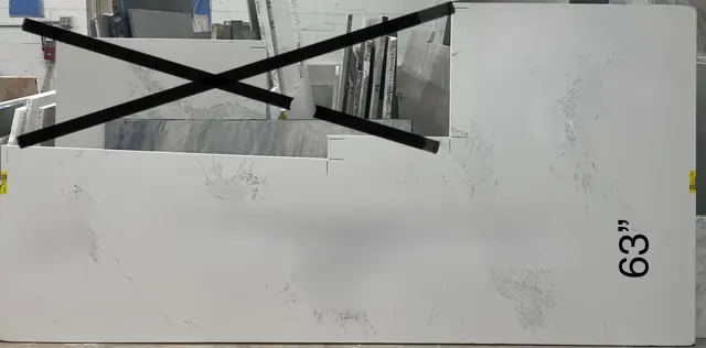 5151 P Empire White Quartz remnant, 130" x 30"
