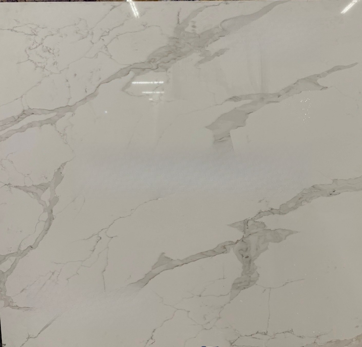 Calacatta Gold, 69" x 63"