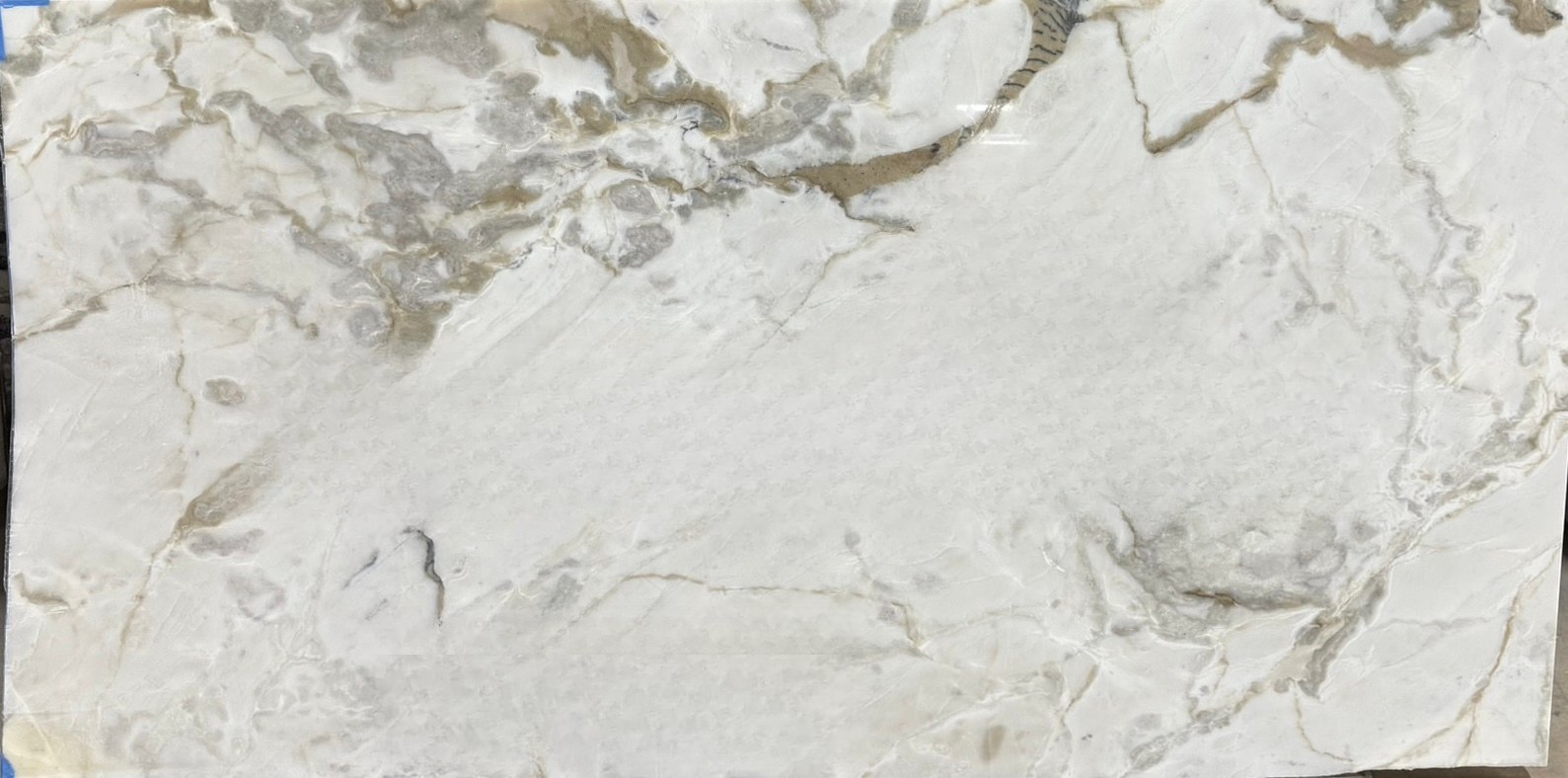 Calacatta Bonaero, 72" x 37"