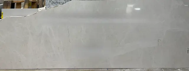 Mosa White Marble Marble remnant, 92" x 35"