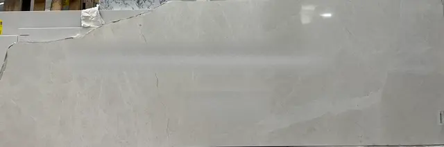 Mosa White Marble Marble remnant, 90" x 32"