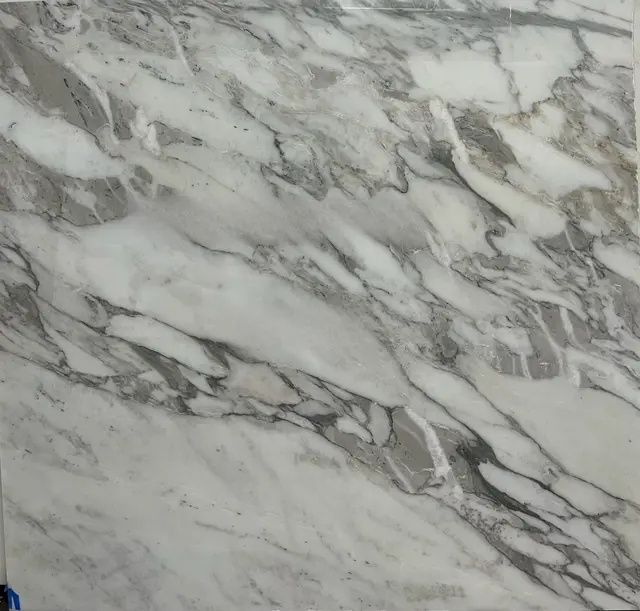 Calacatta Marble Marble remnant, 51" x 50"
