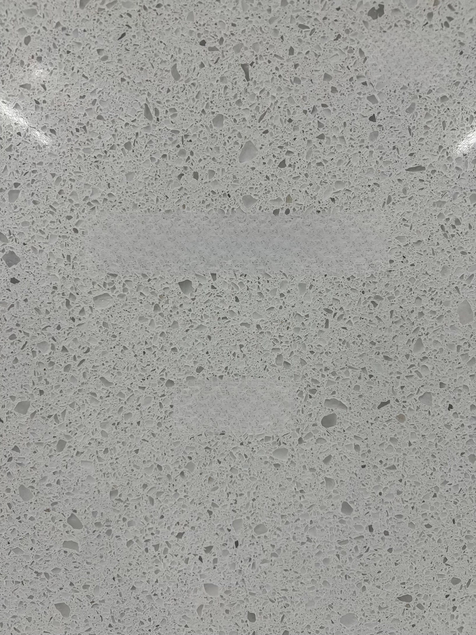 6600 2CM Nougat, 77" x 48"
