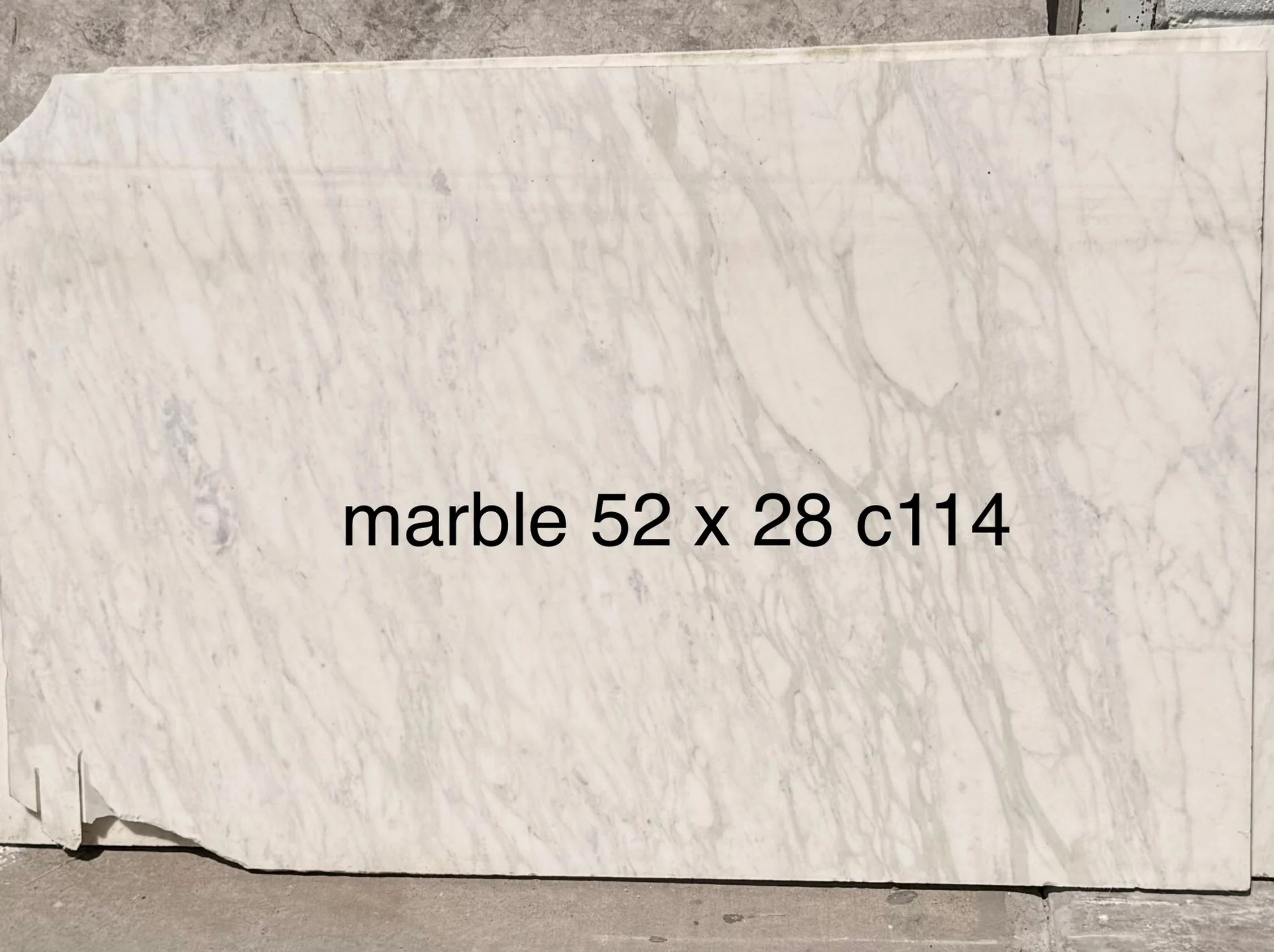 Calacatta Marble, 28" x 52"