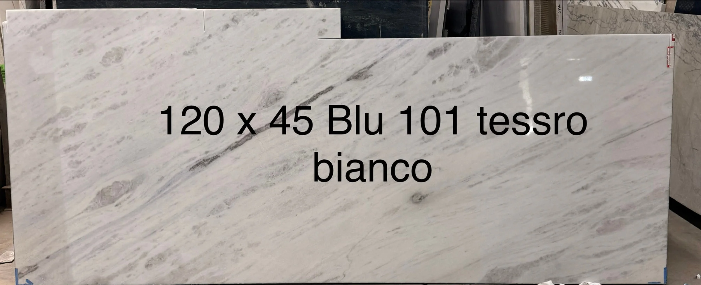 Tesoro Bianco, 45" x 120"