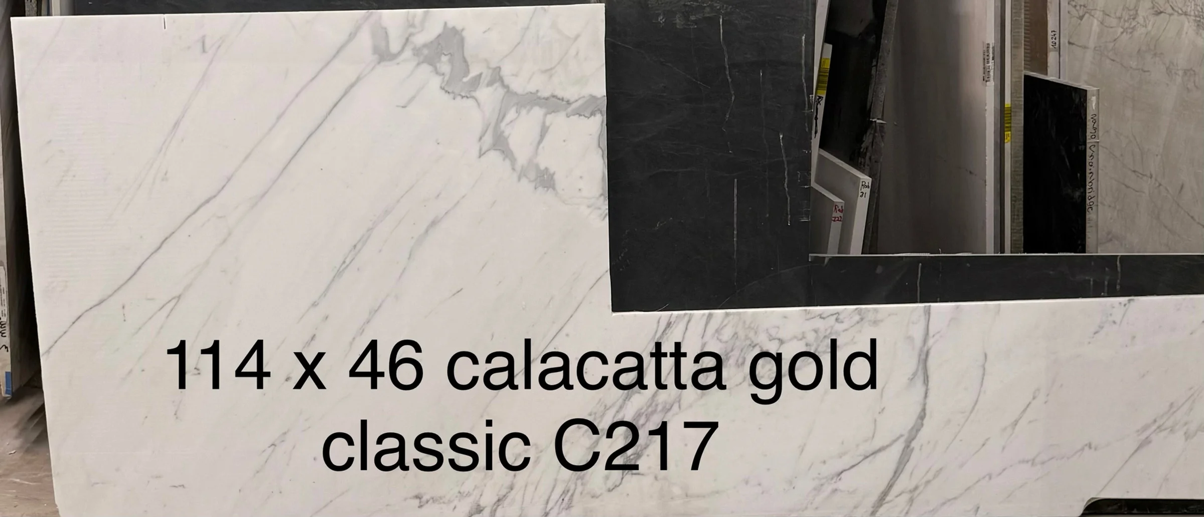 Calacatta Gold Classic, 46" x 144"