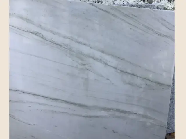 Calacatta Quartzite Quartzite remnant, 48" x 44"