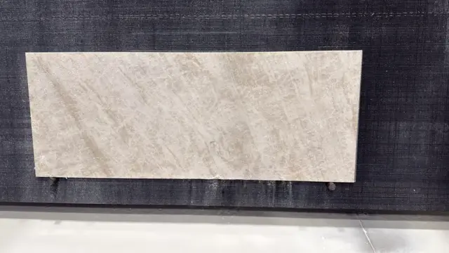 Taj Mahal Classic Quartz remnant, 79" x 30"