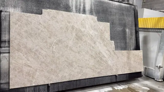 Taj Mahal Classic Quartz remnant, 86" x 51"